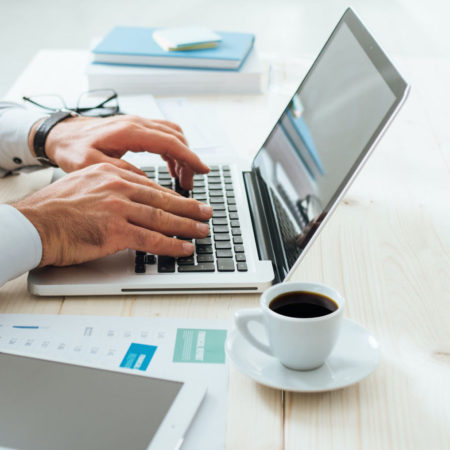 How To Use The Social5 App